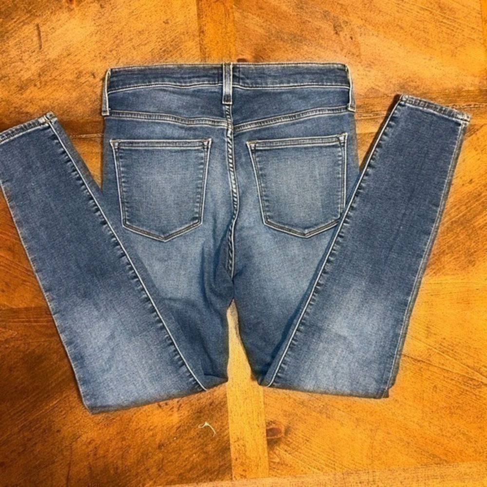 UEC 👖J.Crew👖High-Rise Skinny Jean Size 28